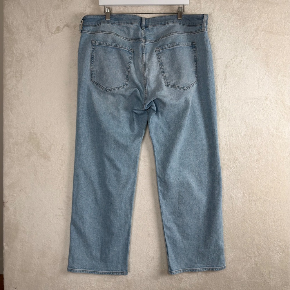 Torrid Low-Rise Baggy Straight Classic Denim Jeans 18R Light Wash NWT Classic - Picture 2 of 7